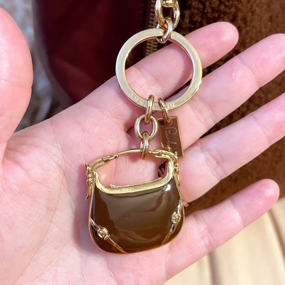 GiFTED ✖️ - Picture 4 of 8